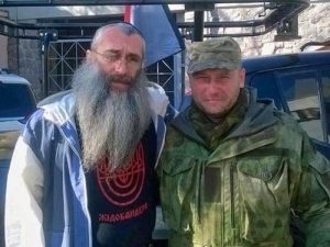 Снимка на Авдим Ярош с друг хабадски юдеин от доброволческите украински батальони Ашер Йосиф
