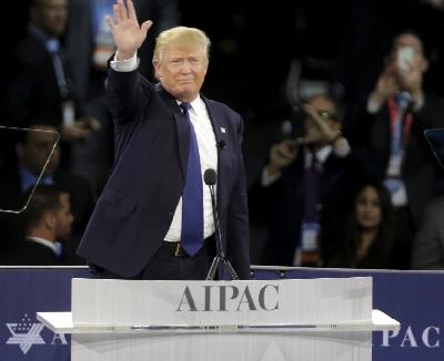 Тръмп поздравява сборище на AIPAC с характерен жест